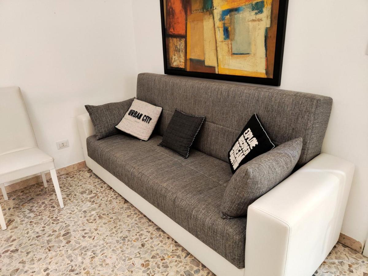 Sergio Tourist Rental Close Tiburtina Station Roma Eksteriør bilde