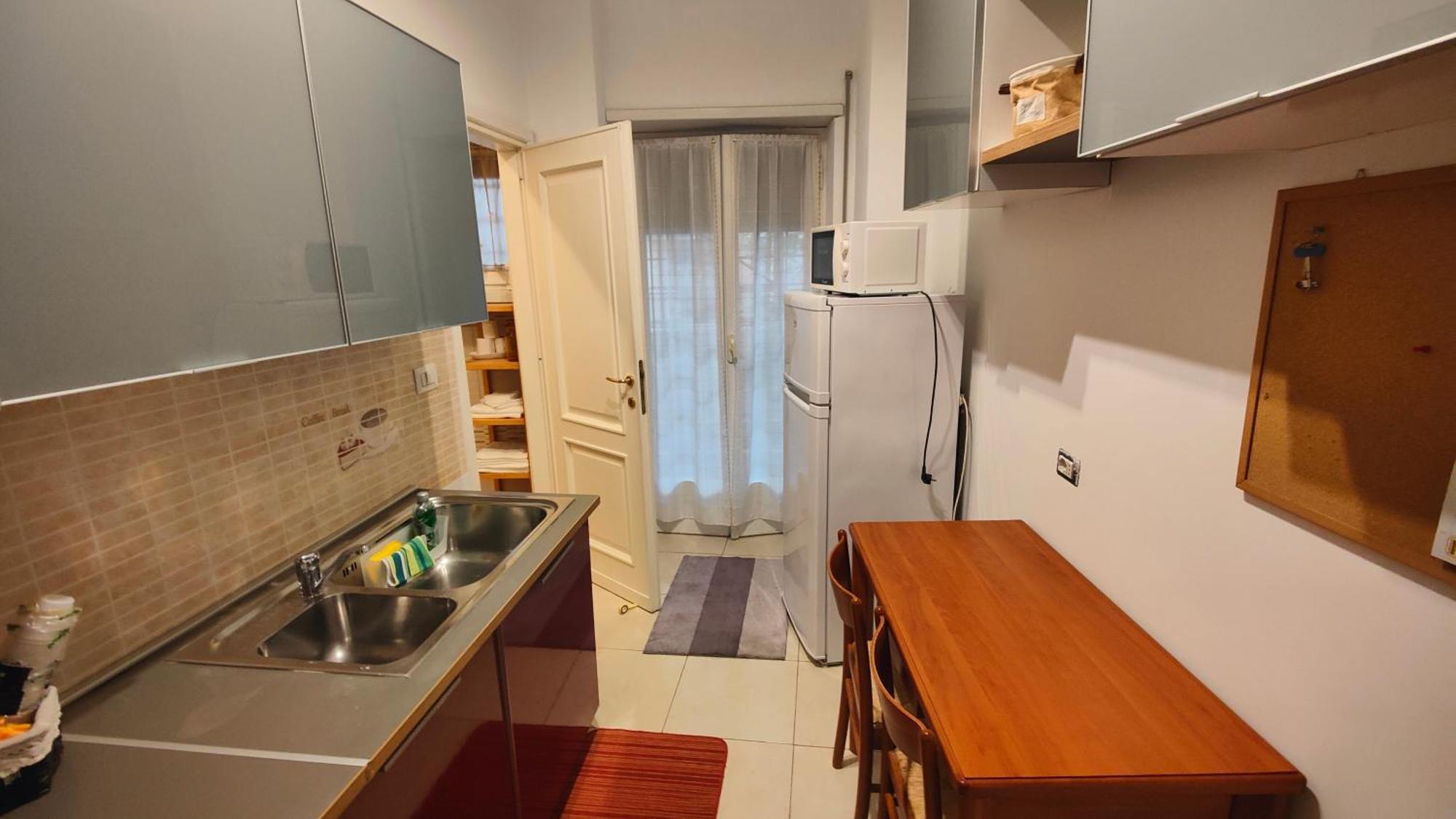 Sergio Tourist Rental Close Tiburtina Station Roma Eksteriør bilde